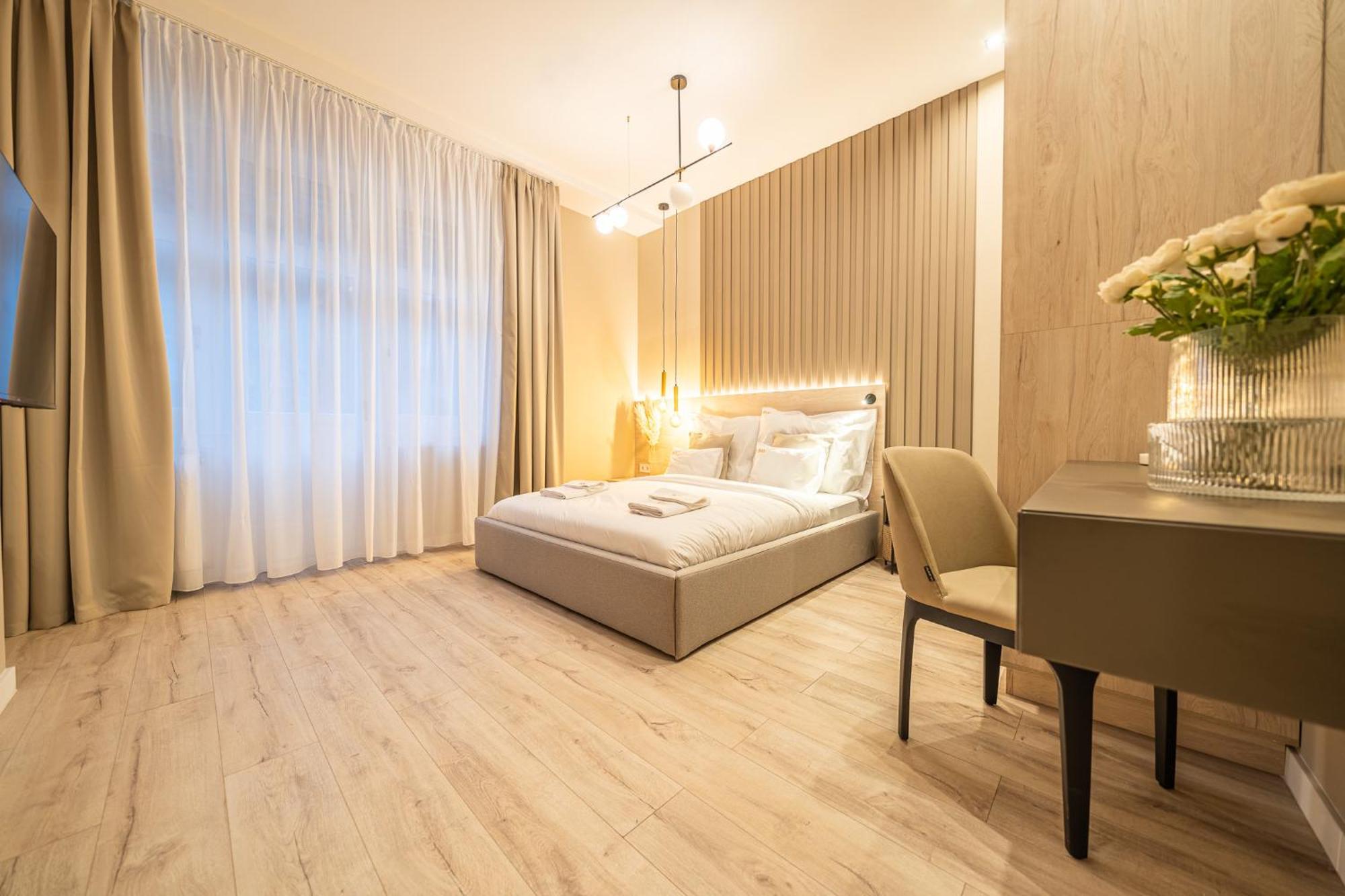 Karoly Boutique Suites, Best Location By Bqa Budapest Ruang foto